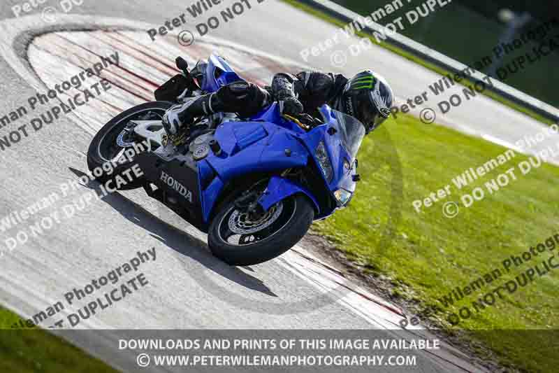 donington no limits trackday;donington park photographs;donington trackday photographs;no limits trackdays;peter wileman photography;trackday digital images;trackday photos